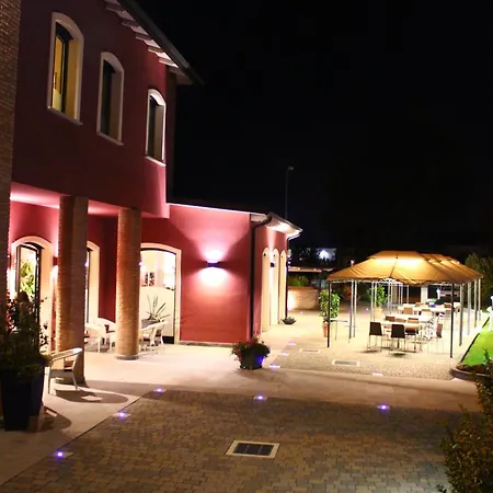 Delle Industrie Hotel Casalmaggiore